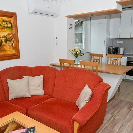 Apartments Dora Яйце Экстерьер фото