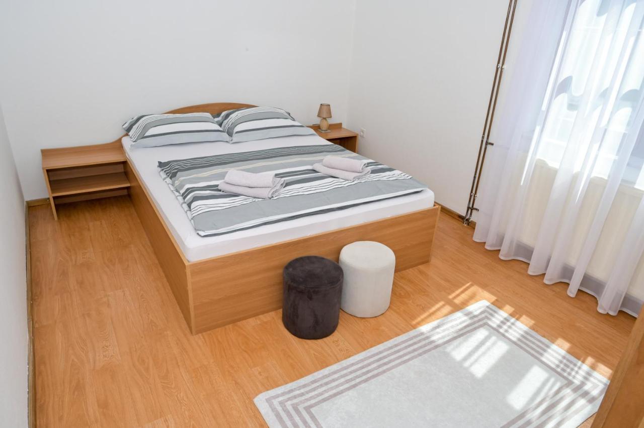 Apartments Dora Яйце Экстерьер фото